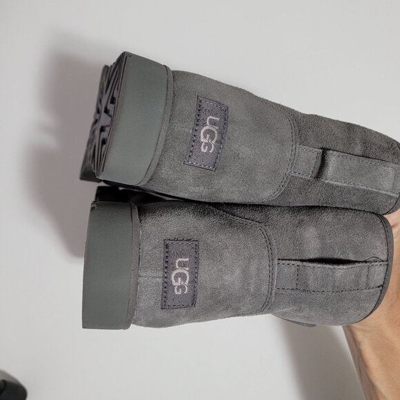 NEW UGG Cory II Classic Boots Womens 11 Cozy Fur Shearling Suede Outdoors - Picture 6 of 9